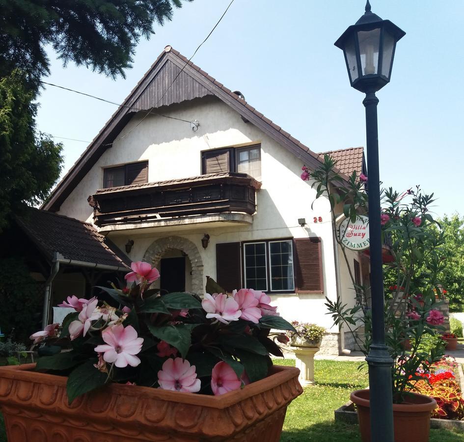 Villa Suzy Zamardi Bagian luar foto